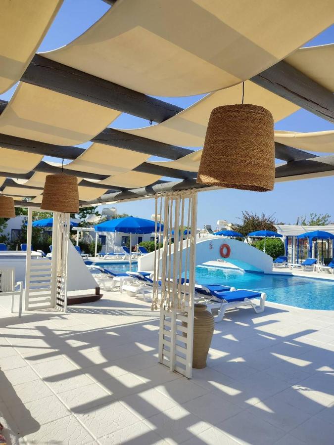 Flokkas Hotel Apartments Протарас Екстериор снимка