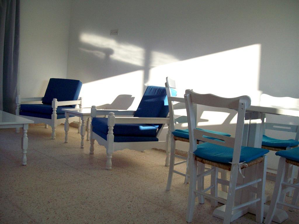 Flokkas Hotel Apartments Протарас Екстериор снимка